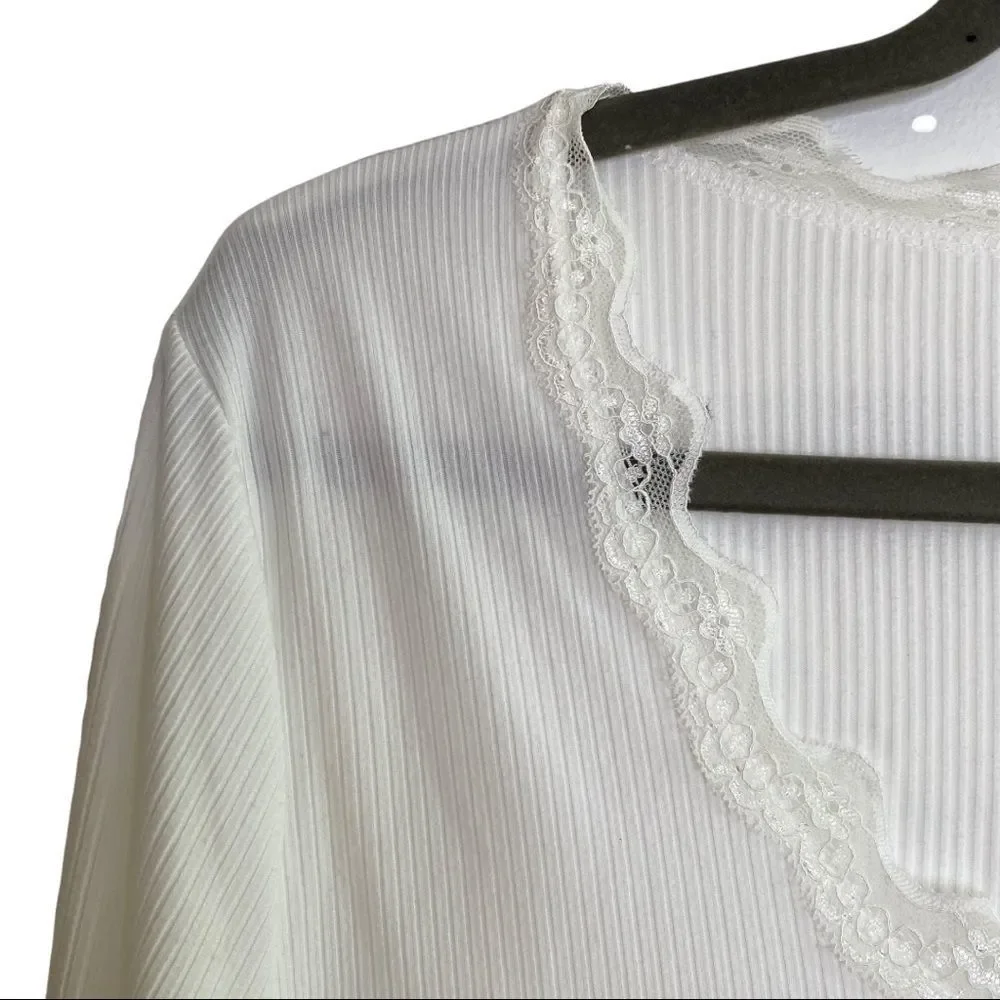 SOCIALITE Long Sleeve Scoop Neck Crop Top In Ivory - Picture 4 of 6